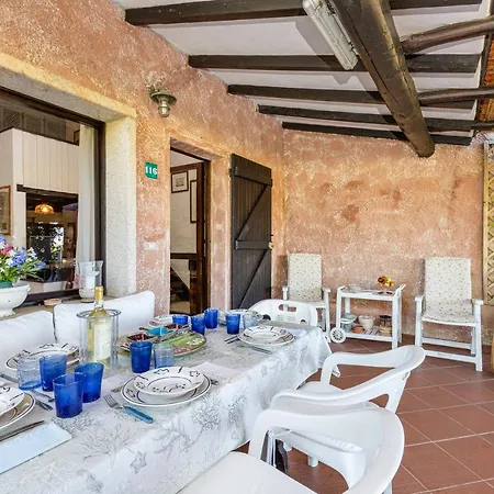 Nini In Costa Corallina Villa *