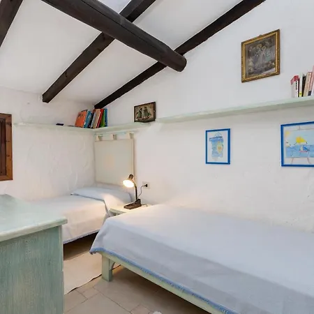 Villa Nini In Costa Corallina
